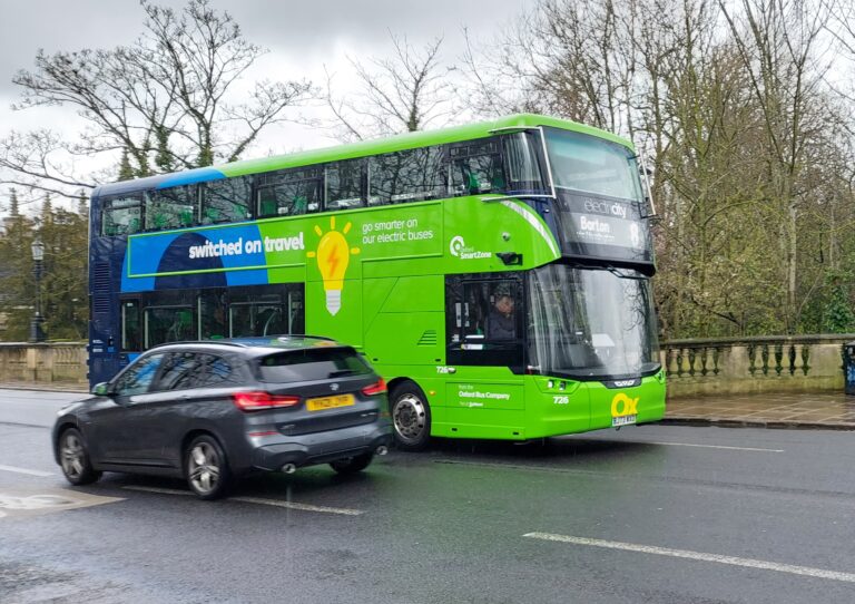 Blog A bus on Magdalen Bridge in Oxford